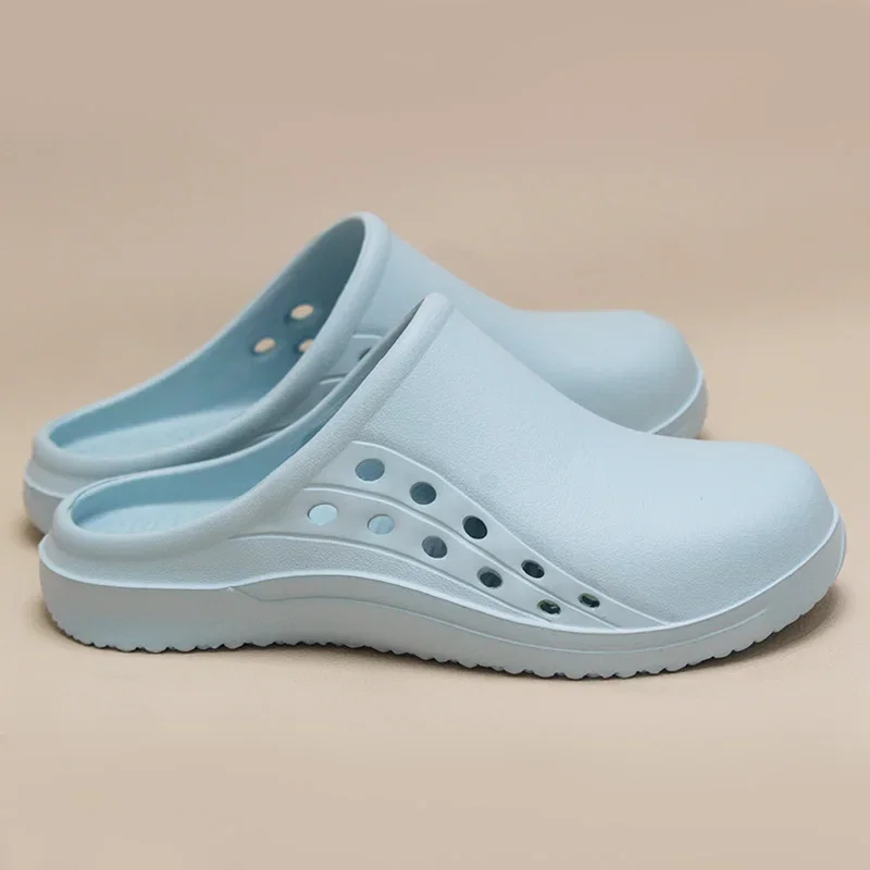 Color: Clear, Shoe Size: 33.5 - High Quality Scrub Shoes Non-slip Dentist Nursing Clogs Healthcare Service Work Slippers Soft Operating Room Protective Clogs